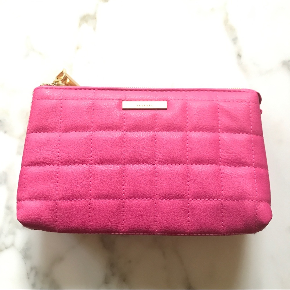 Kestrel Pouch